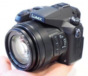 كاميرا Panasonic Lumix FZ2000 .. FZ2500