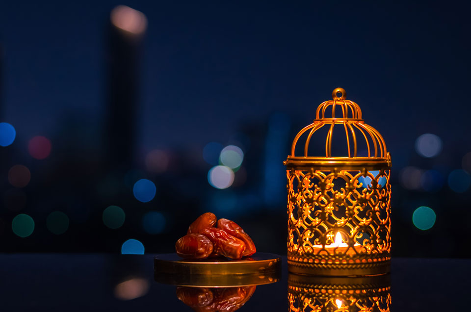 تهنئة رمضان للأصدقاء والأهل